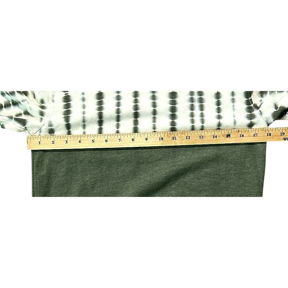 Art Class Tie-Dye Short Sleeve Grayish Green Hoodie Sweatshirt Boy's 12/14 - Picture 3 of 6